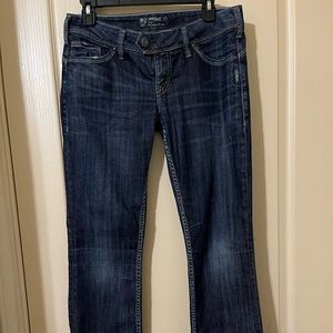 Silver Tuesday 1/2” jeans size 29.